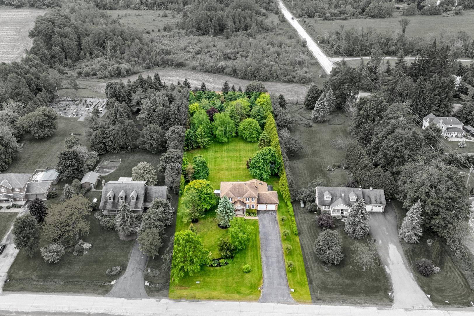 Halton Hills, ON N0B 1H0,4 Southwinds DR
