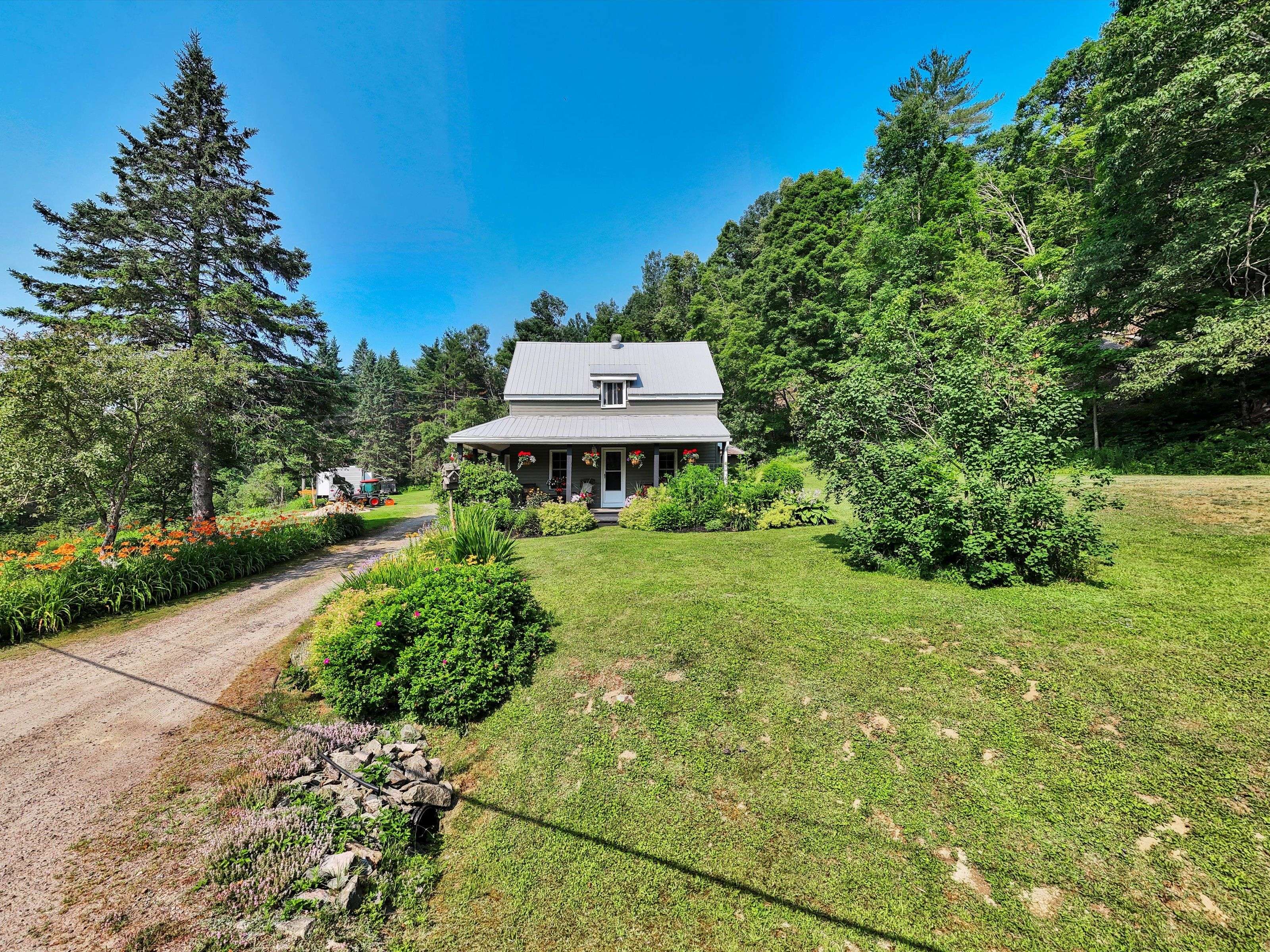 1070 Old Victoria RD, Bracebridge, ON P1L 1X1