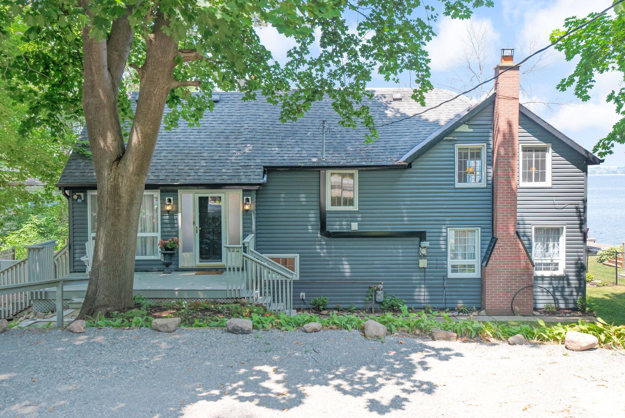 Selwyn, ON K0L 1H0,672 Hatton AVE