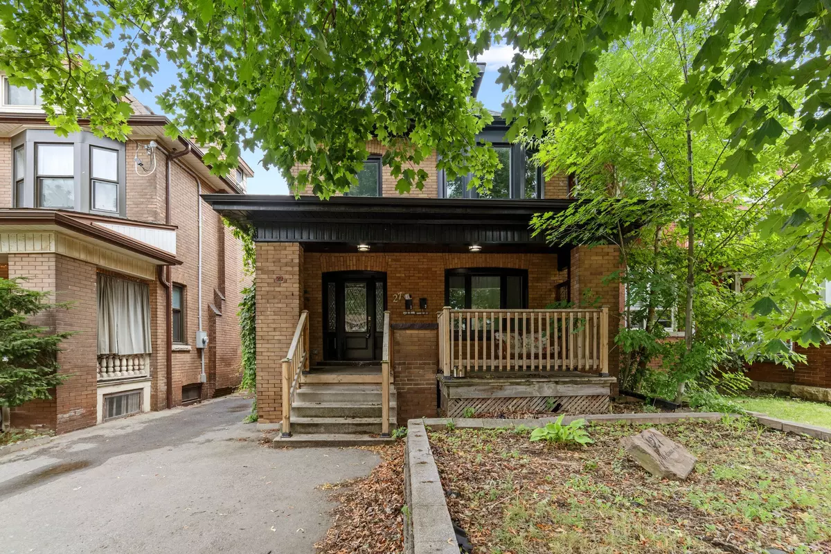 Hamilton, ON L8M 2Y4,27 Melrose AVE S