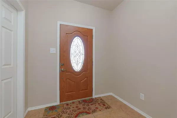 Denton, TX 76208,4717 Redbud Drive