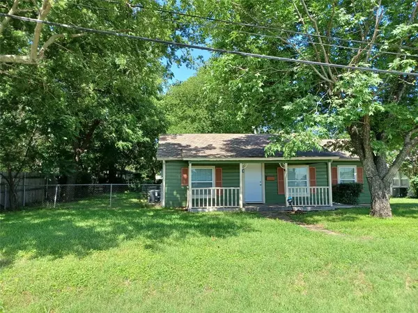 Mansfield, TX 76063,107 Brown Street