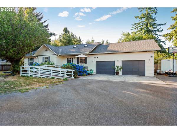 1475 N KNOTT ST, Coquille, OR 97423