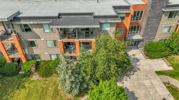 Calgary, AB T2B 0L4,2727 28 AVE Southeast #226