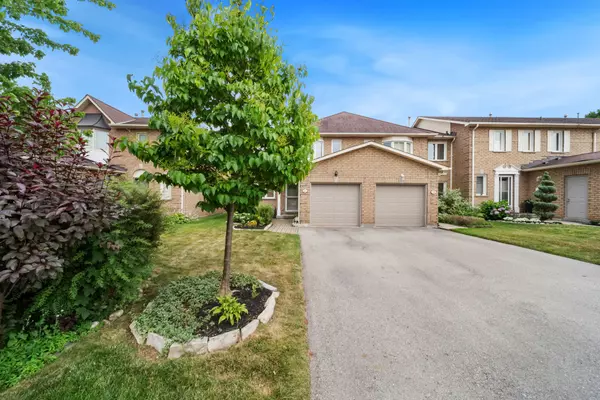 Hamilton, ON L9H 6Z6,11 Pirie DR #53