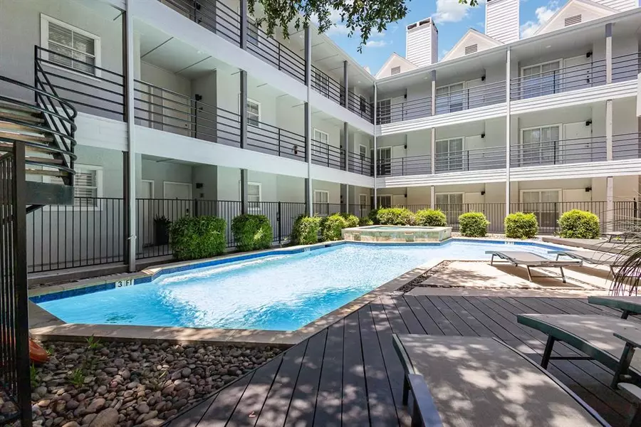 4111 Cole Avenue #30, Dallas, TX 75204