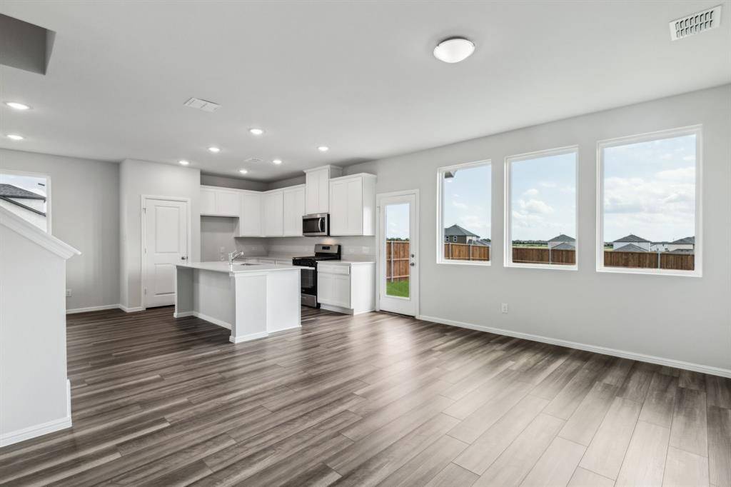 Forney, TX 75126,1338 Middlebrooks Drive