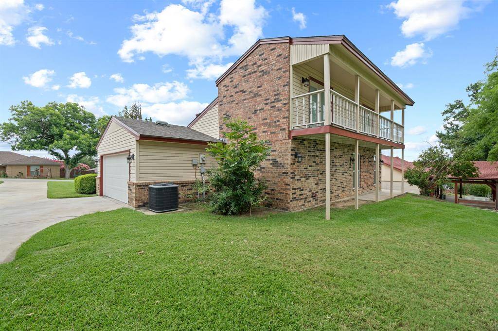 Fort Worth, TX 76179,8637 Funtier Court
