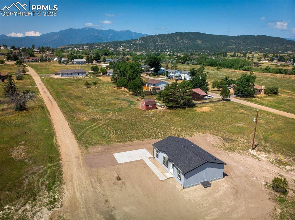 5121 Hicklin DR, Colorado City, CO 81019