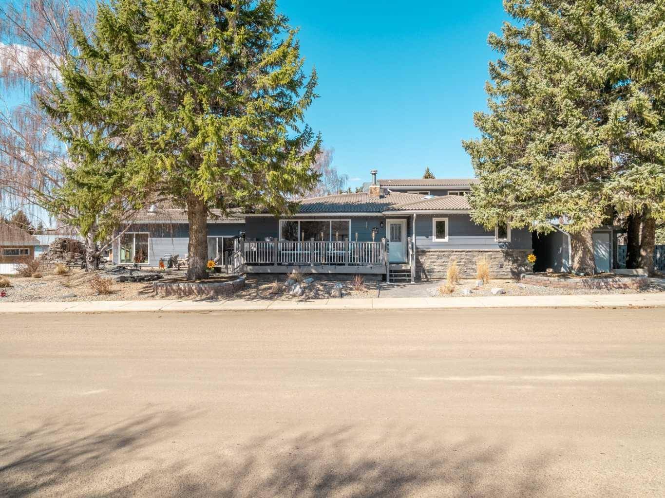440 2 AVE Northeast, Milk River, AB T0K 1M0