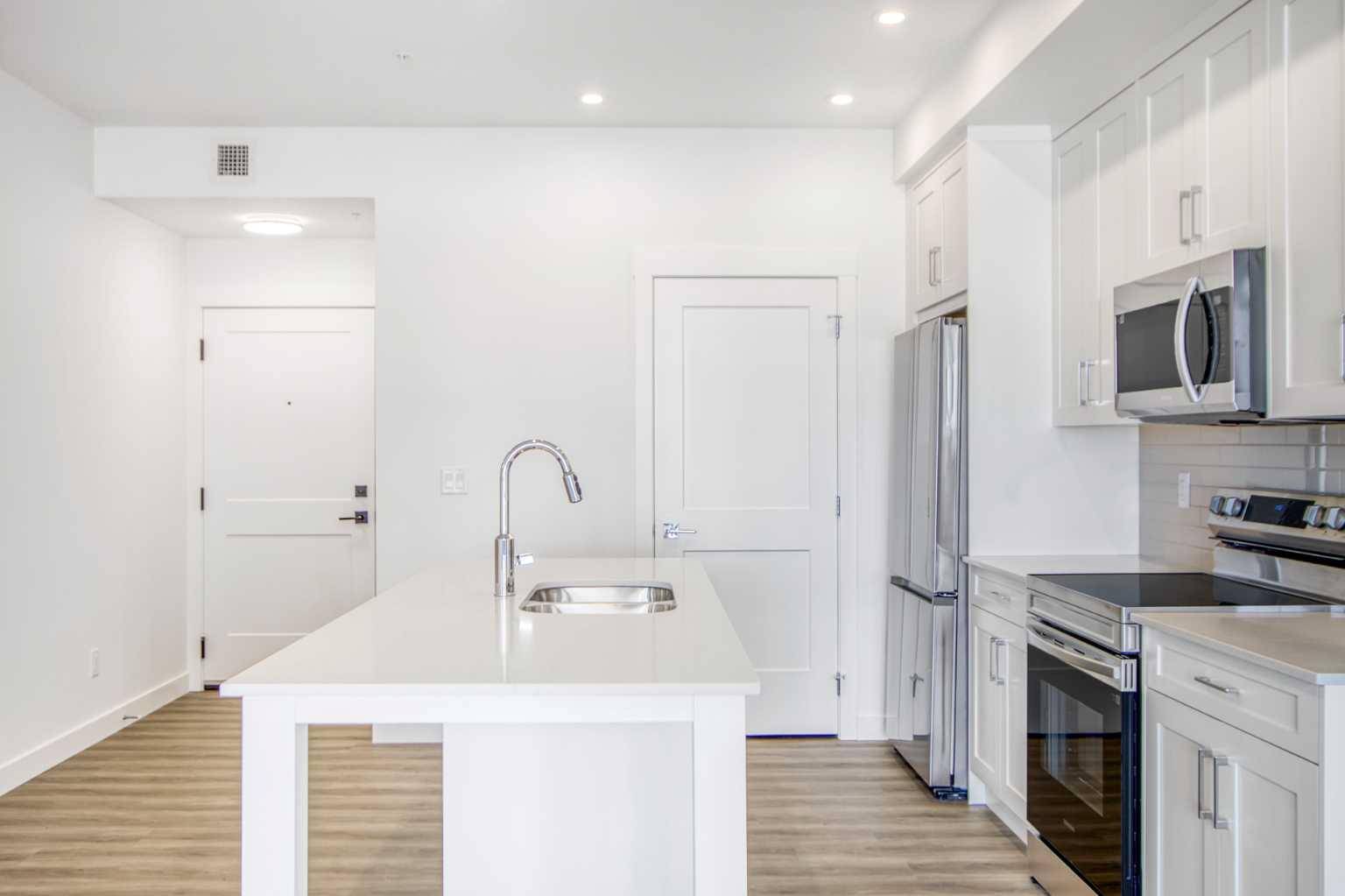 Calgary, AB T3M 1X6,1802 Mahogany BLVD Southeast #8305