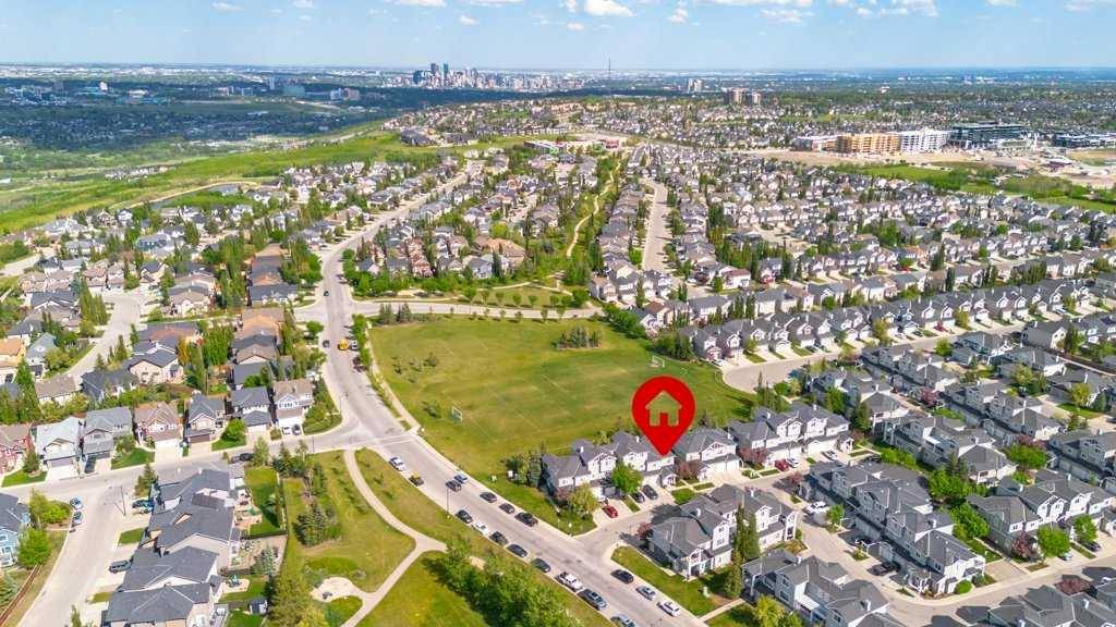 281 Cougar Ridge DR SW #105, Calgary, AB T3H 0J2