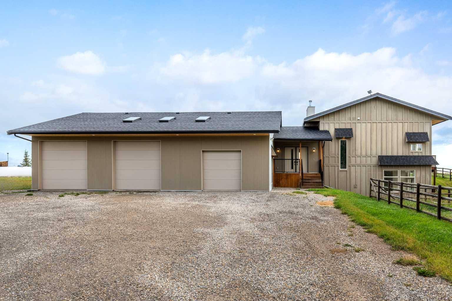 Rural Foothills County, AB T0L 0A0,113150 2453 DR East