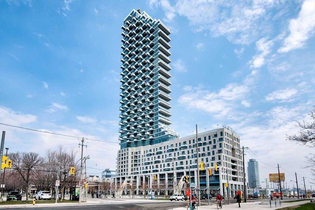 12 Bonnycastle ST #611, Toronto C08, ON M5A 0C8