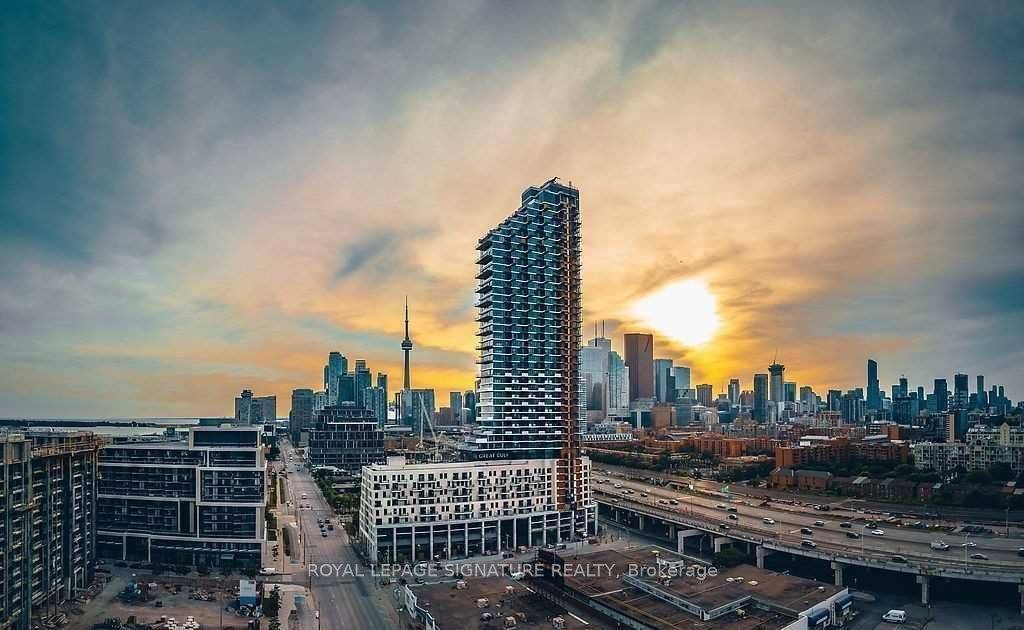 Toronto C08, ON M5A 0C8,12 Bonnycastle ST #611
