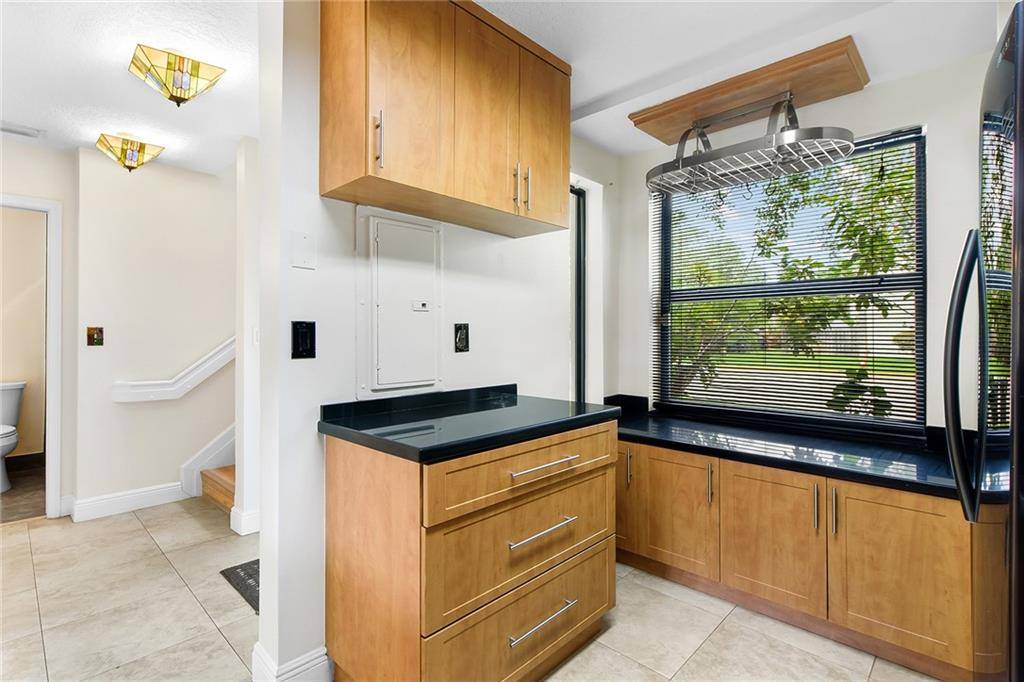 Fort Lauderdale, FL 33311,200 City View Drive
