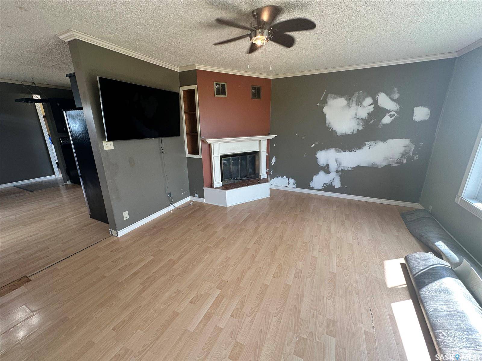 Swift Current Rm No. 137, SK S0N 2Y0,214 Flora AVENUE