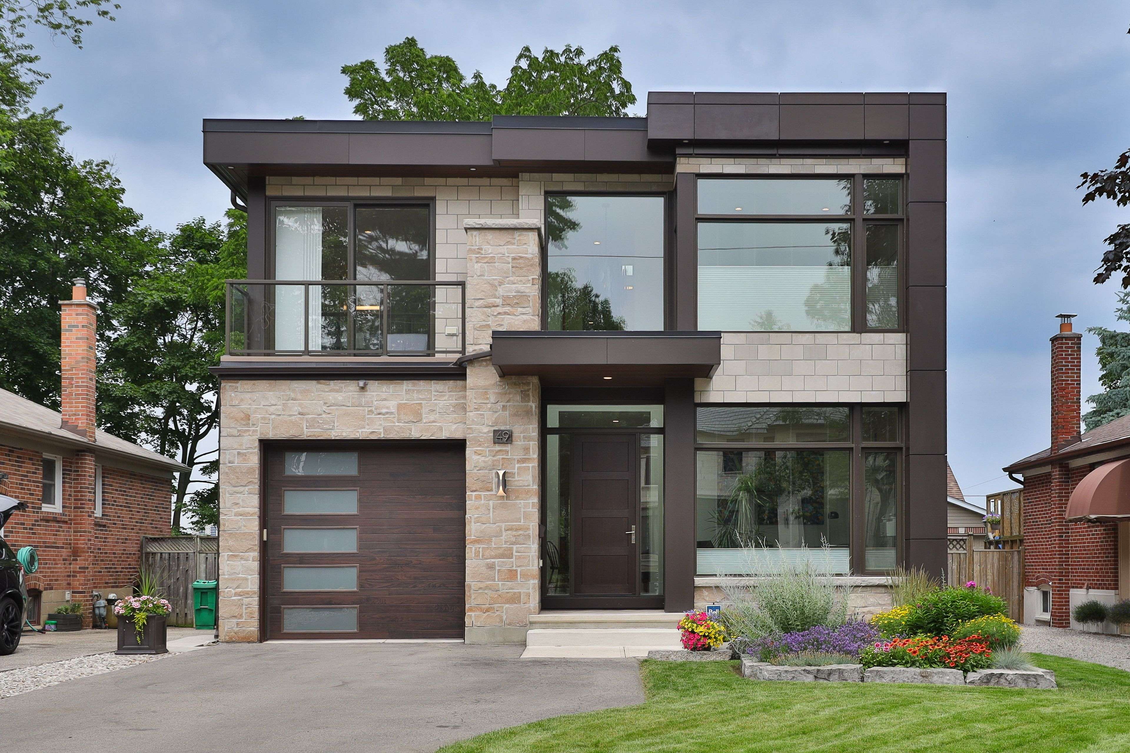 Mississauga, ON L5H 2P5,49 Pine AVE S