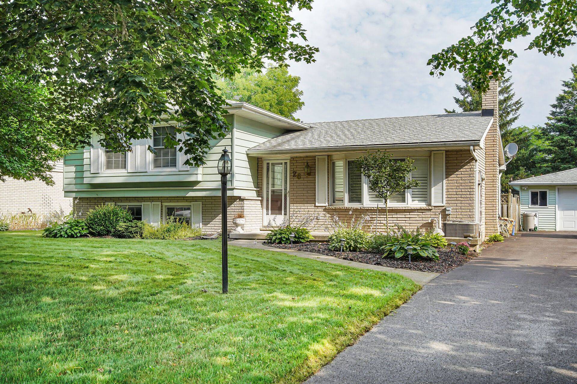 London South, ON N6P 1C3,26 Gustin AVE