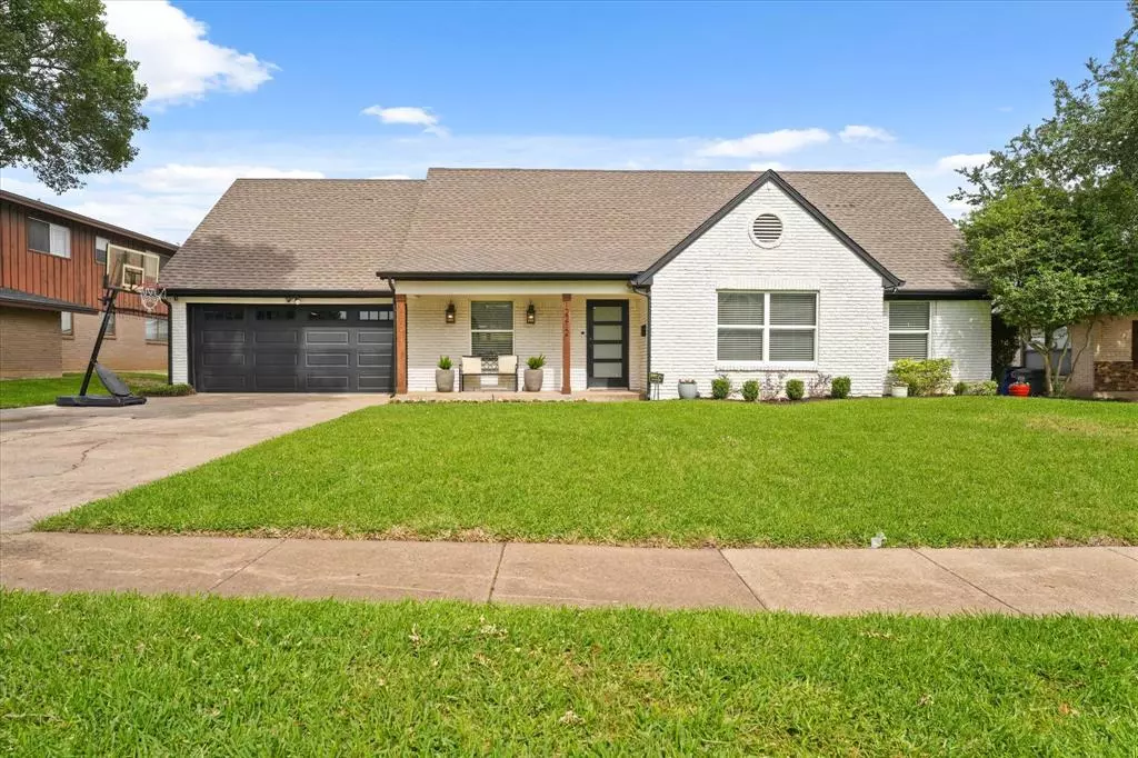 Farmers Branch, TX 75234,12212 Ridgefair Place