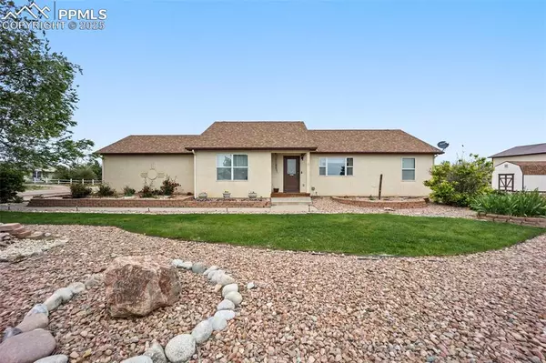 356 N Earl PL, Pueblo West, CO 81007