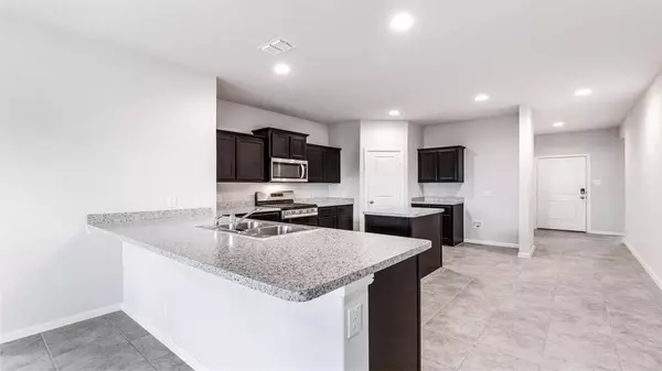244 Asheville Street, Azle, TX 76020