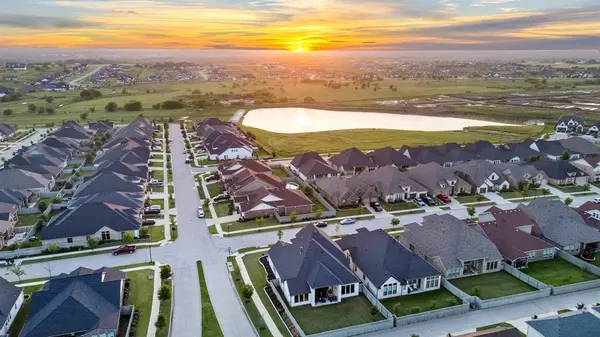 Northlake, TX 76247,915 Blueberry Way
