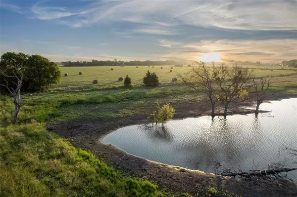 Wolfe City, TX 75496,TBD County Road 4617