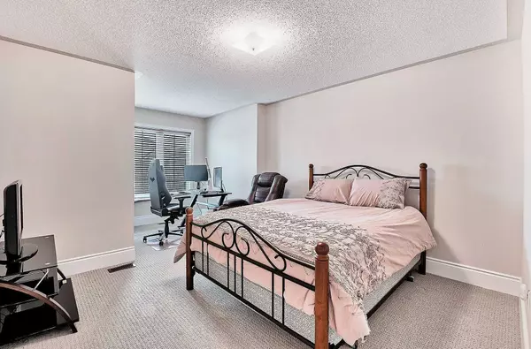 Richmond Hill, ON L4E 4V6,111 Thomas Legge CRES