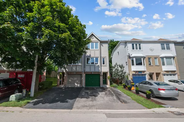 Mississauga, ON L5E 3H2,1255 Woodhill CT