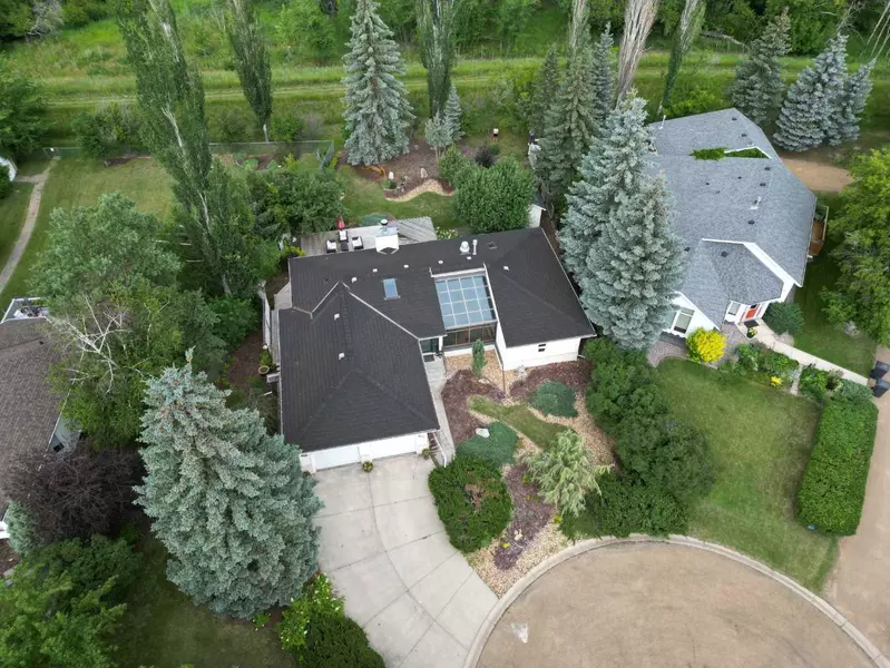 1172 200 Newcastle Place, Drumheller, AB T0J 0Y2