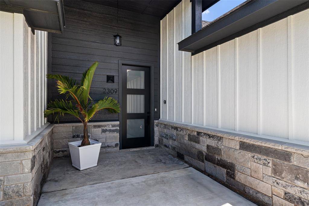Granbury, TX 76048,2309 Forest Hill Lane