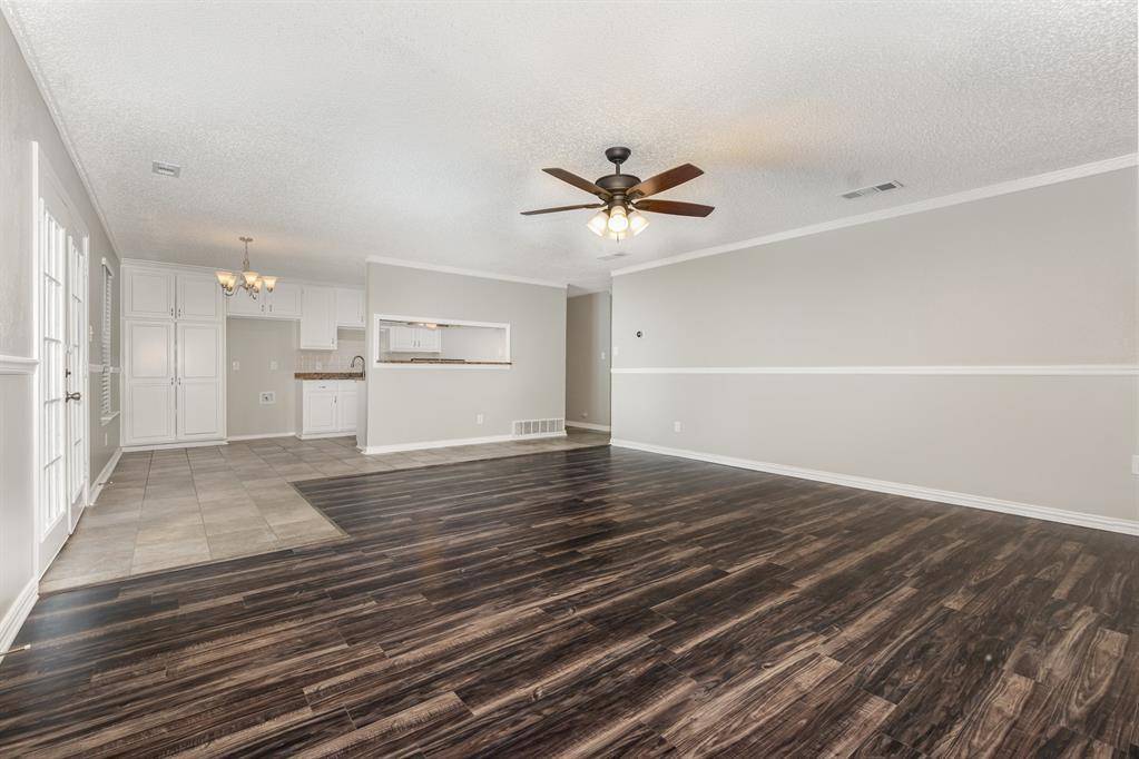 North Richland Hills, TX 76182,7300 Windhaven Road