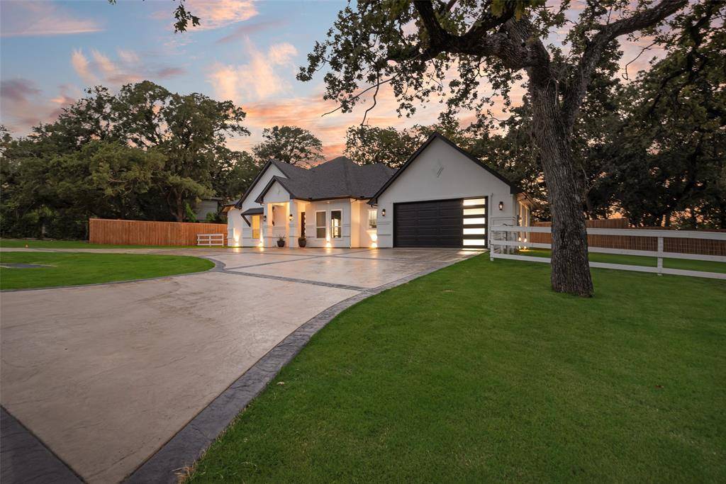 Fort Worth, TX 76135,8265 Eagle Mountain Circle