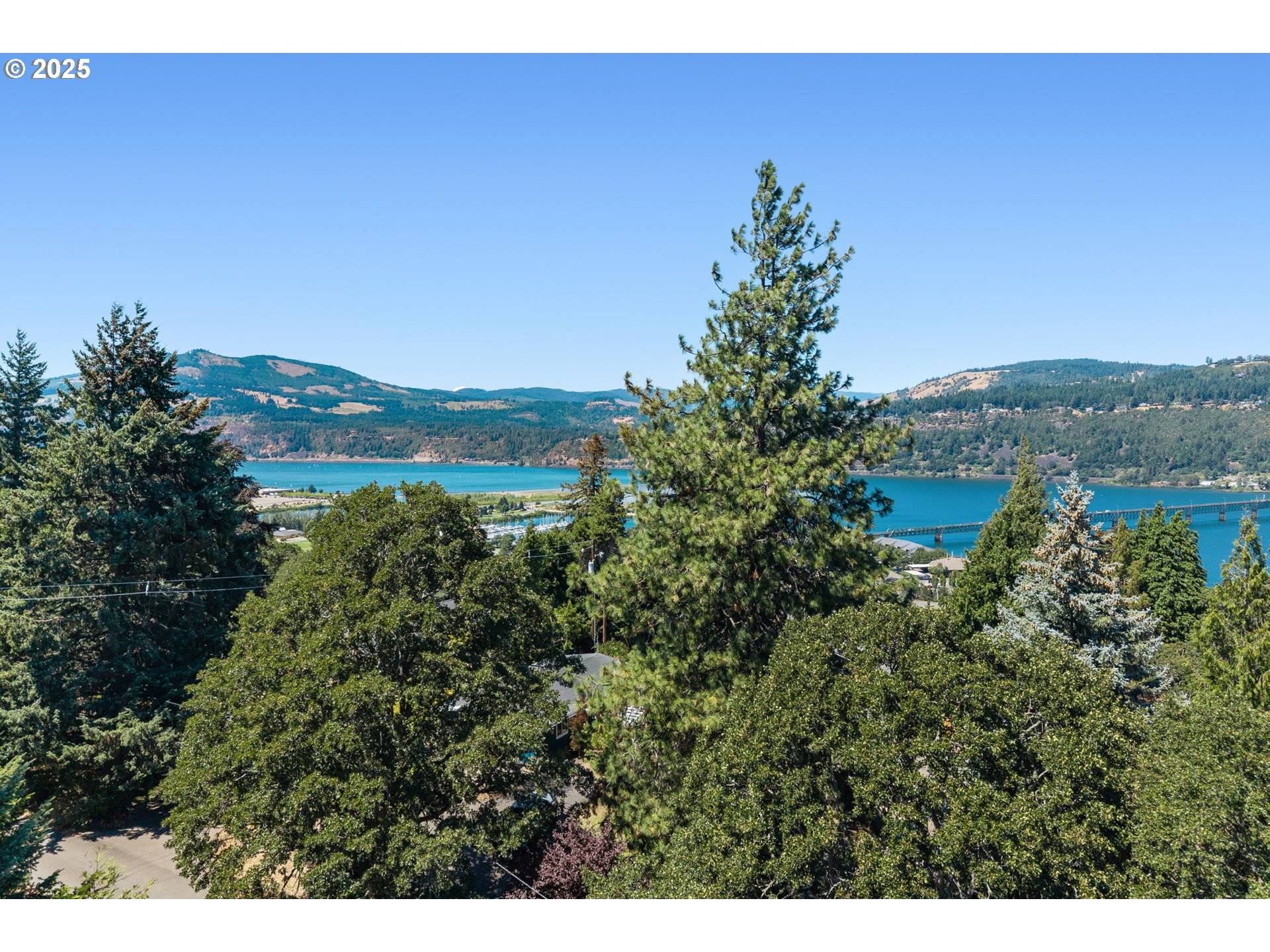 Hood River, OR 97031,HIGHLINE DR