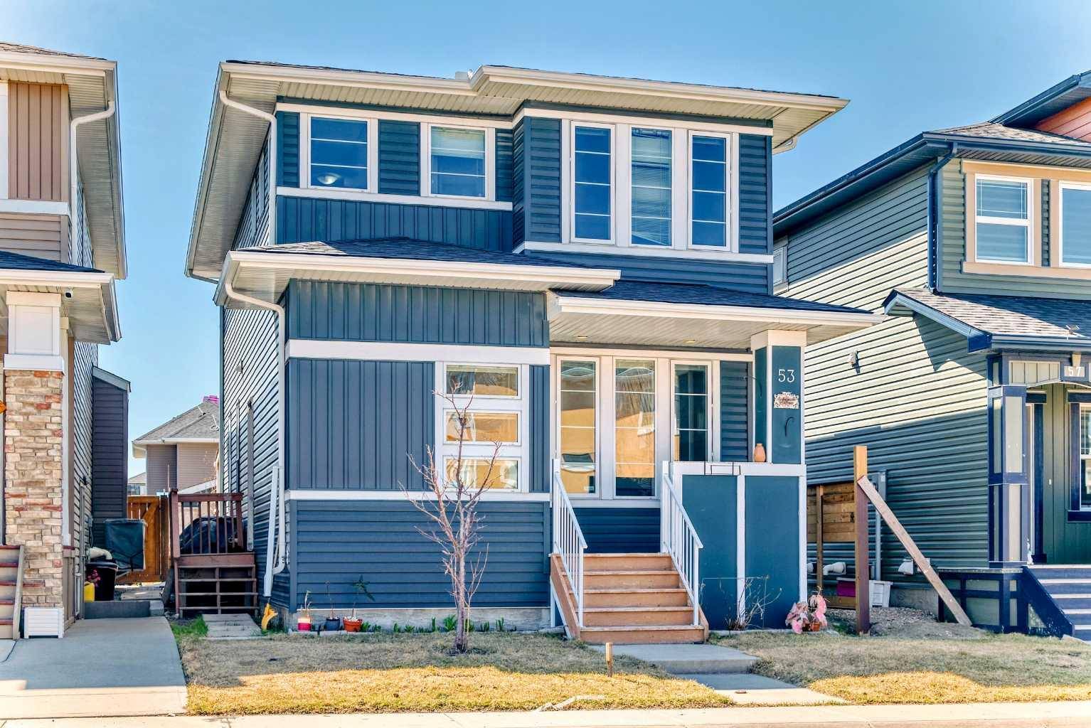 53 Redstone Villas Northeast, Calgary, AB T3N0M4