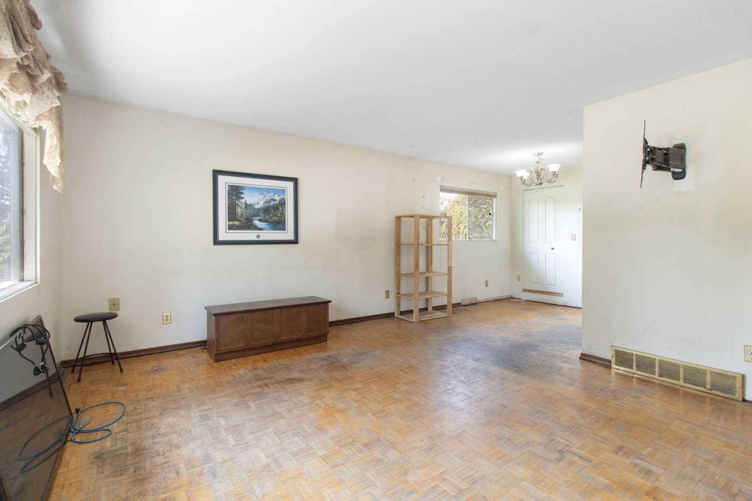 Calgary, AB T2H 1S4,451 Arlington DR Southeast
