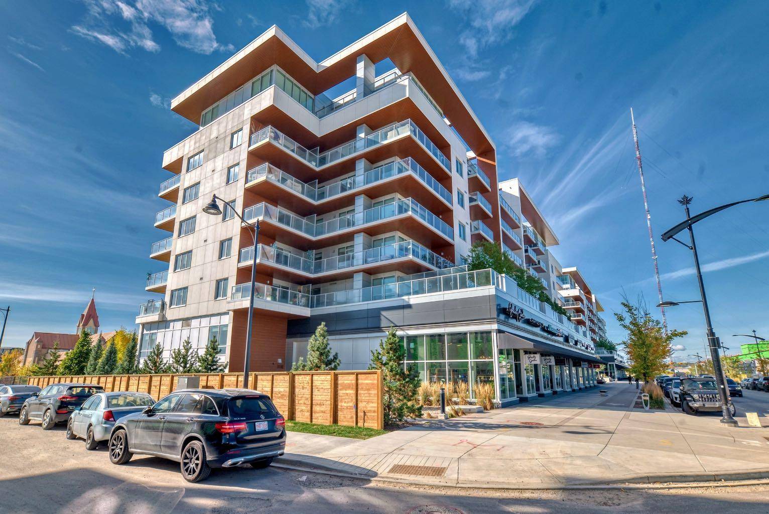 Calgary, AB T3H6B6,8445 Broadcast AVE SW #313