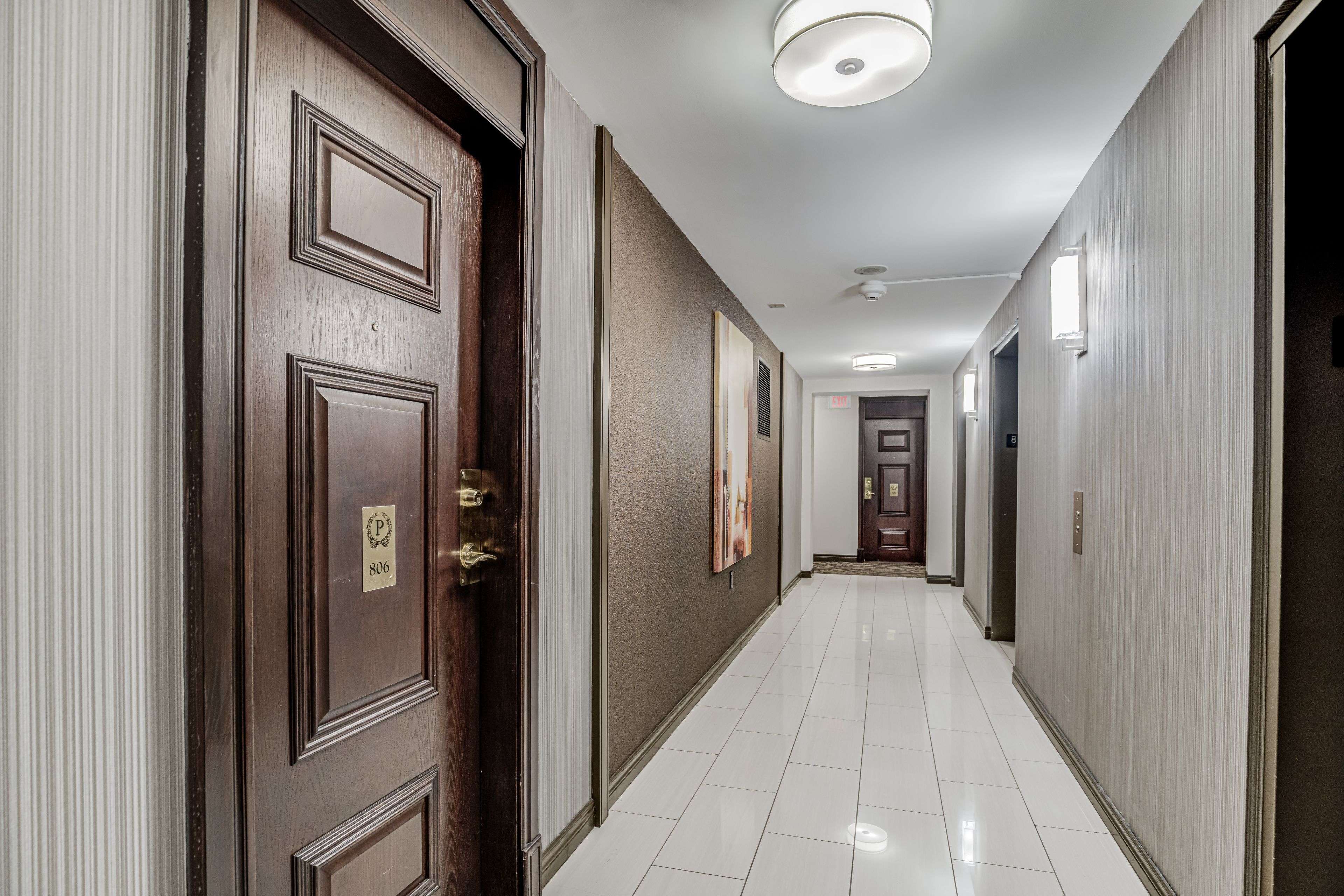 Toronto C14, ON M2N 4N5,20 Olive AVE #806