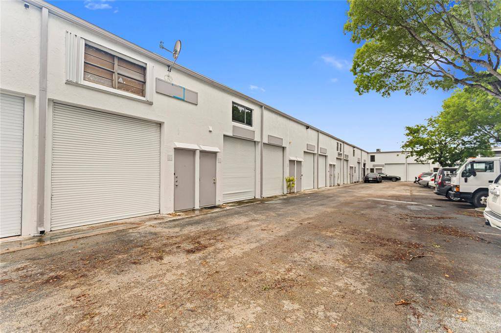 1771 Blount Road #208, Pompano Beach, FL 33069