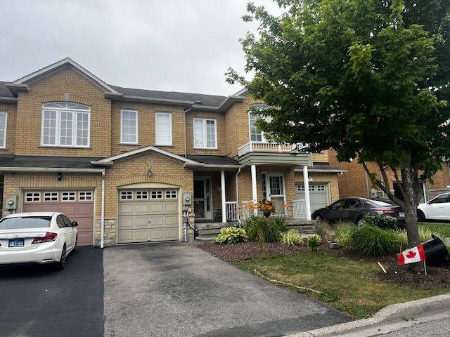 558 Legresley LN, Newmarket, ON L3Y 8R6