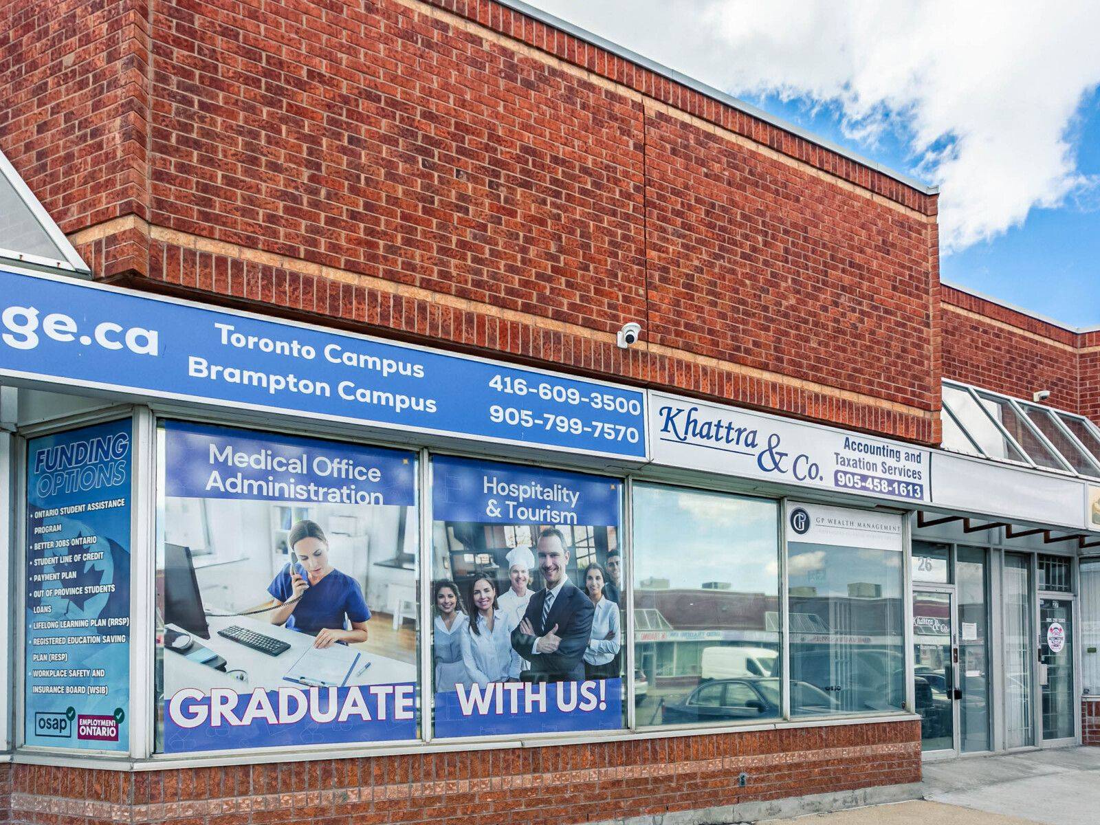 Brampton, ON L6T 4L6,2565 Steeles AVE E #26