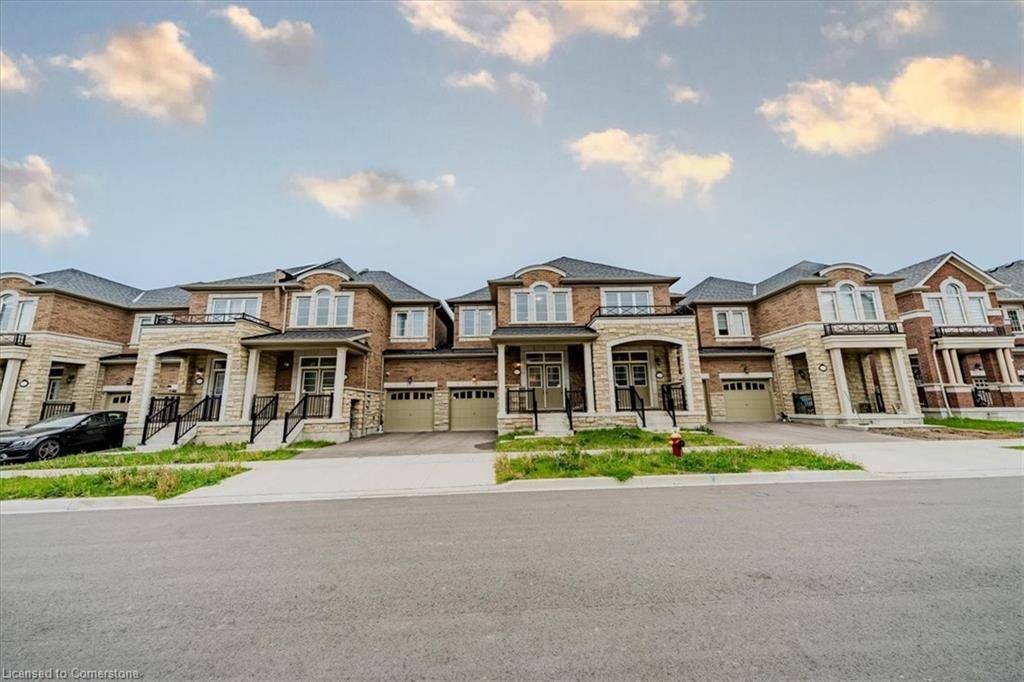 Oakville, ON L6H 0Y1,127 MARIGOLD GDNS