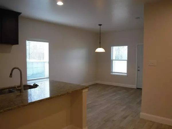 Greenville, TX 75401,920 Jones Street