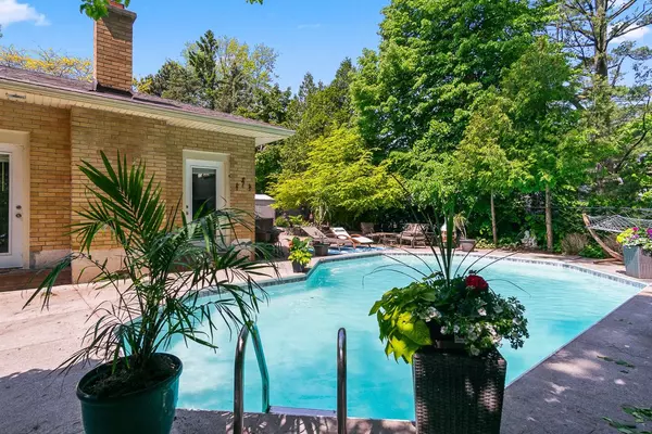 Oakville, ON L6L 4K4,177 Woodhaven Park DR