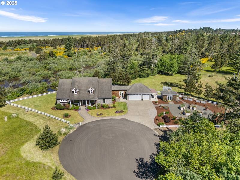 90850 KENNEDY RD, Gearhart, OR 97146