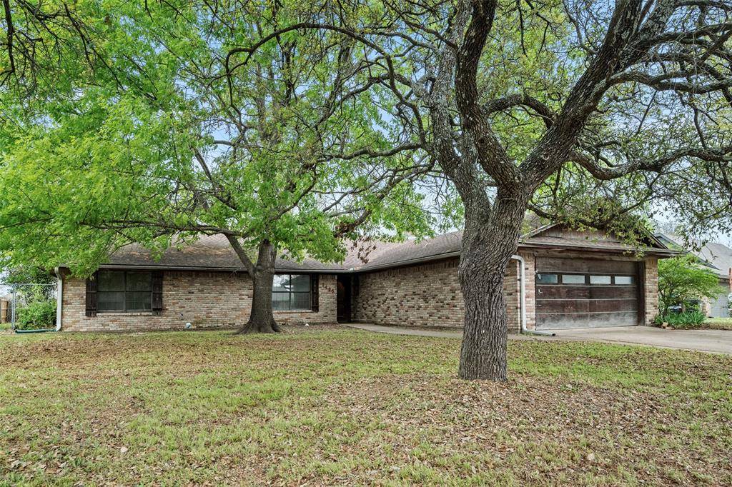 2405 Farr Street, Caddo Mills, TX 75135