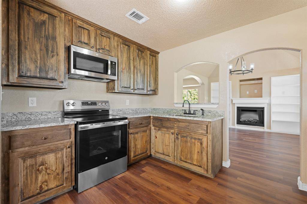 Cleburne, TX 76031,1103 Chase Avenue