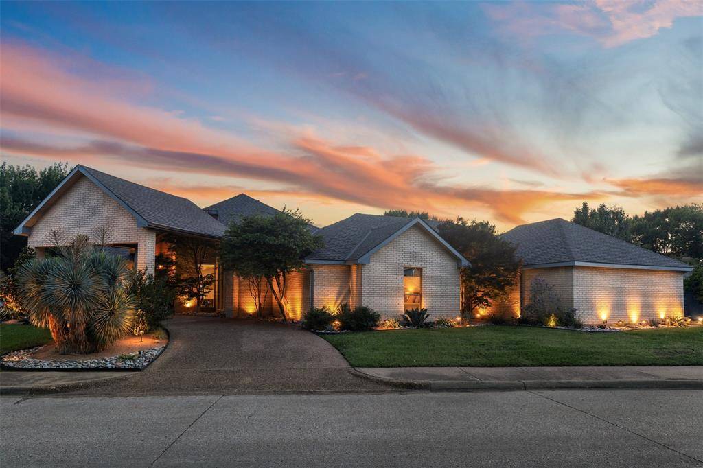 Dallas, TX 75252,5931 Mapleshade Lane
