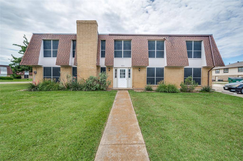 3211 Fallmeadow Street, Denton, TX 76207